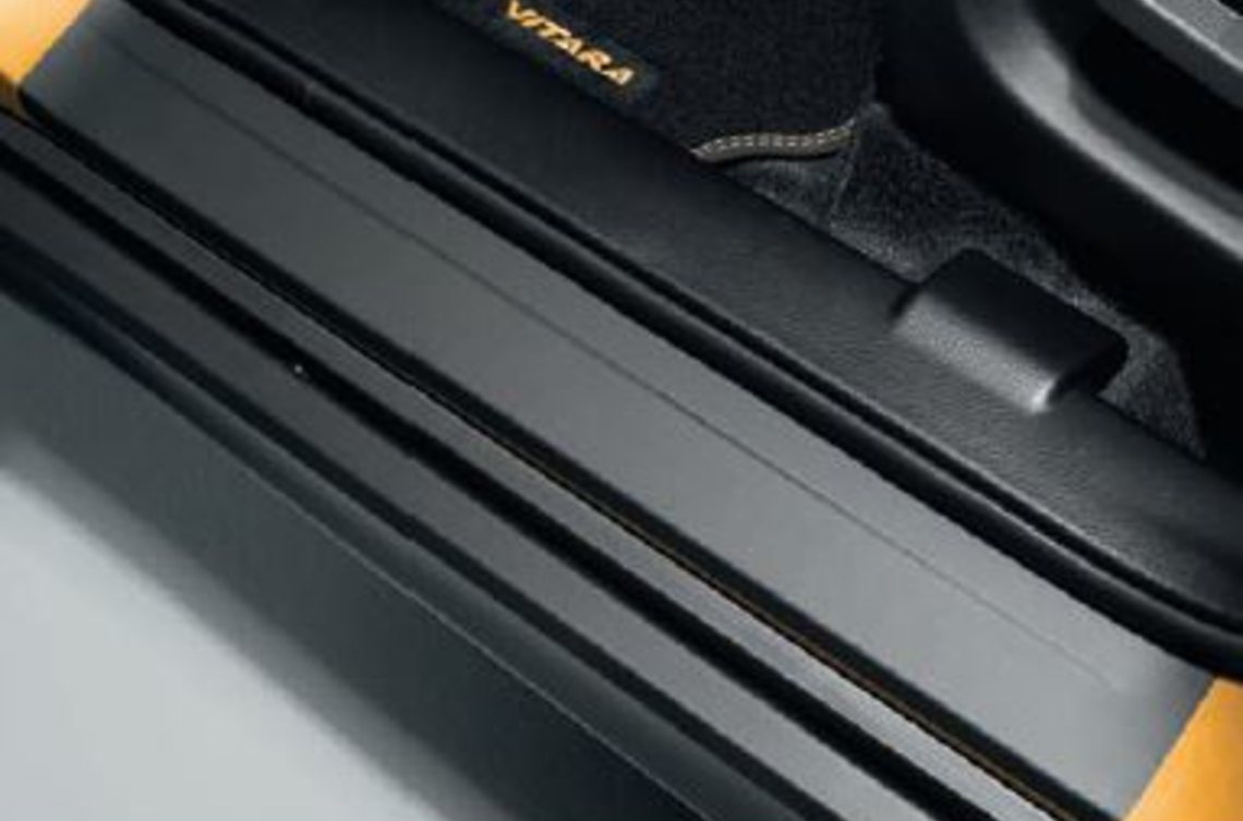 Захисна плівка порогів чорна (34140)