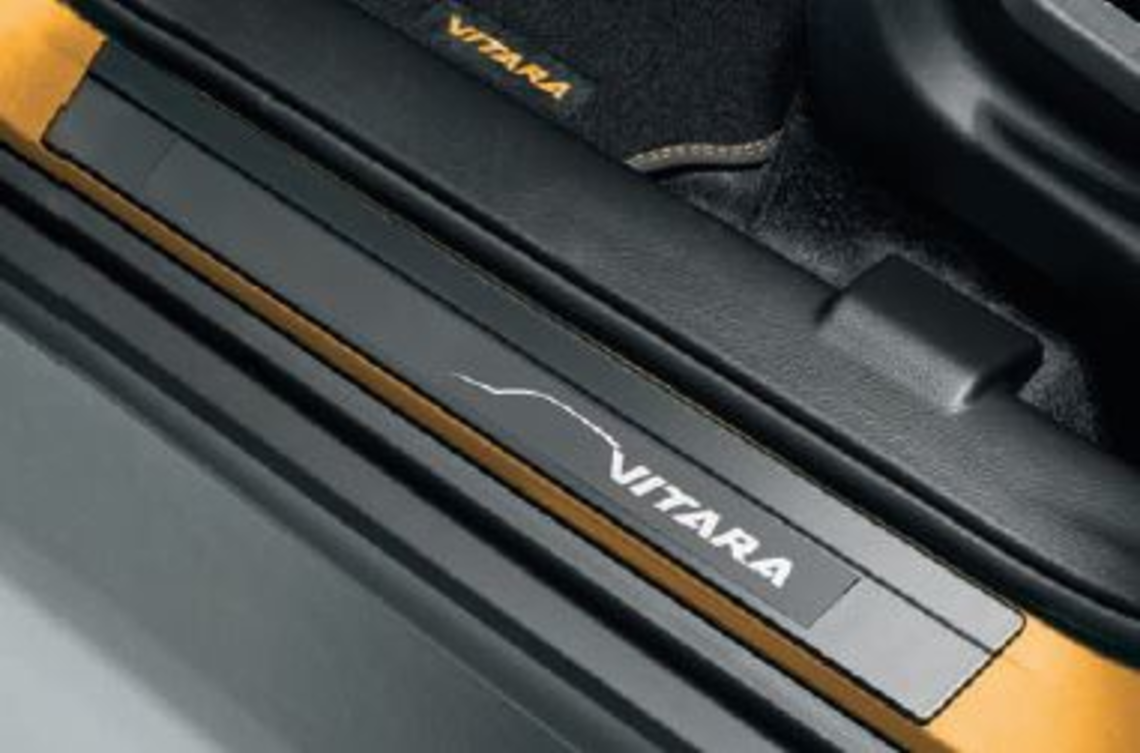 Комплект накладок на пороги "ELEGANT" (23046)